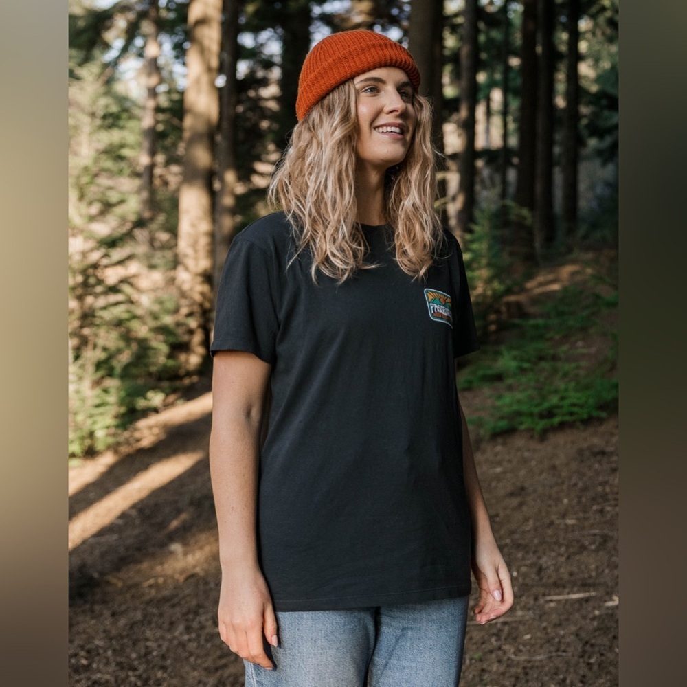 PASSENGER Golden Hour Recycled Cotton T-Shirt SZ MEDIUM